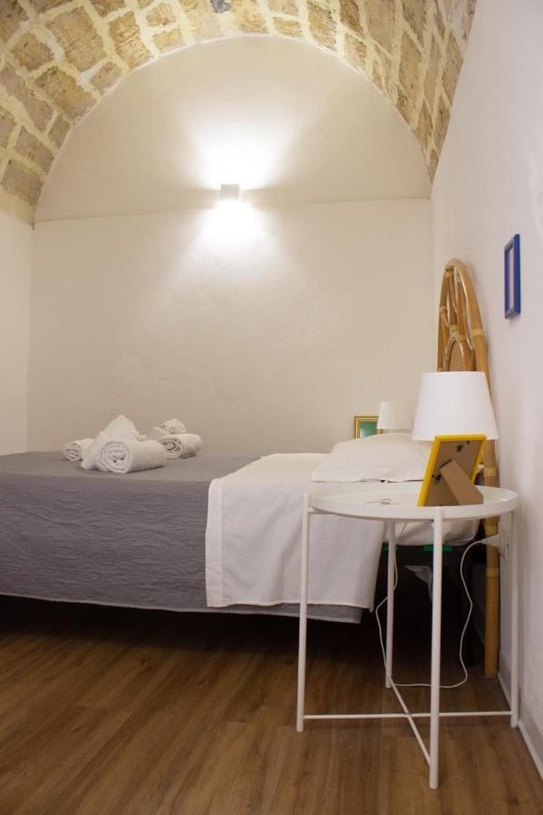 Terrasini 2000 Home Holidays Bagian luar foto