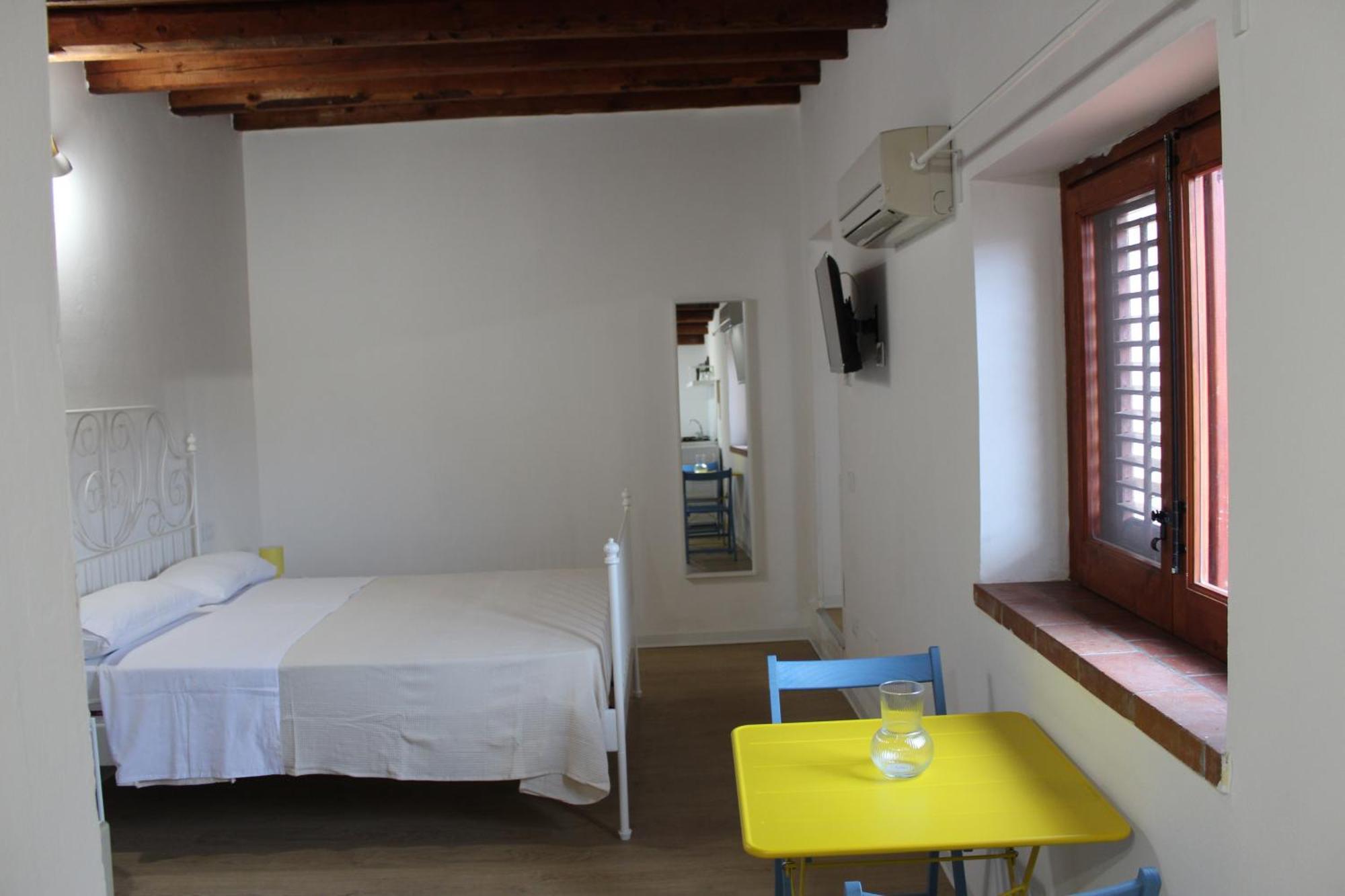 Terrasini 2000 Home Holidays Bagian luar foto